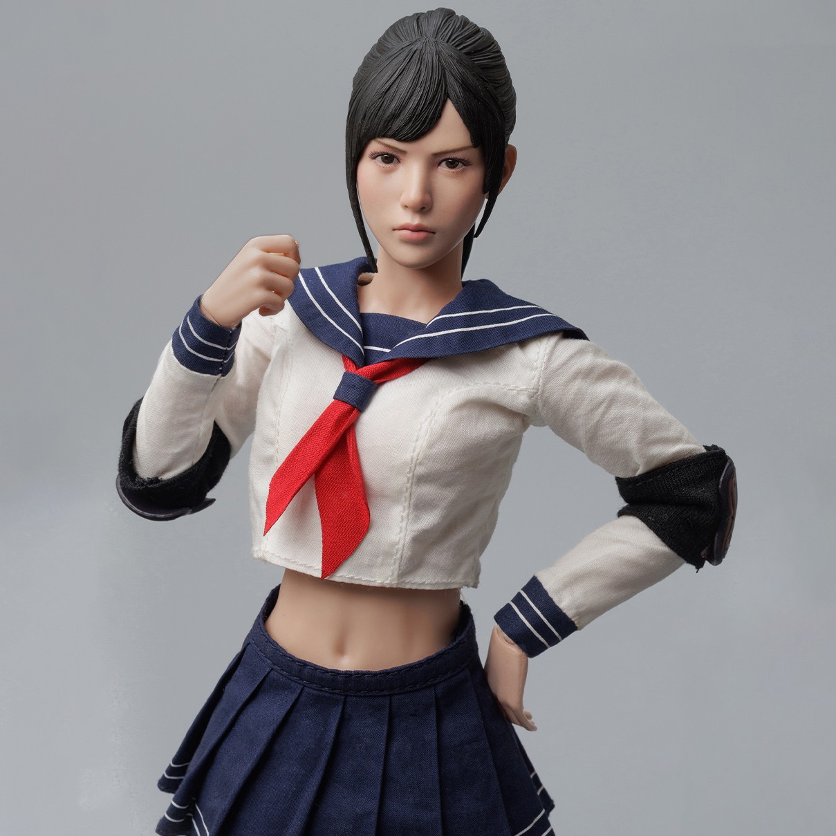 Girl Crush Momoko (Slim Version) Sixth Scale Figure  (Prototype Shown) View 4