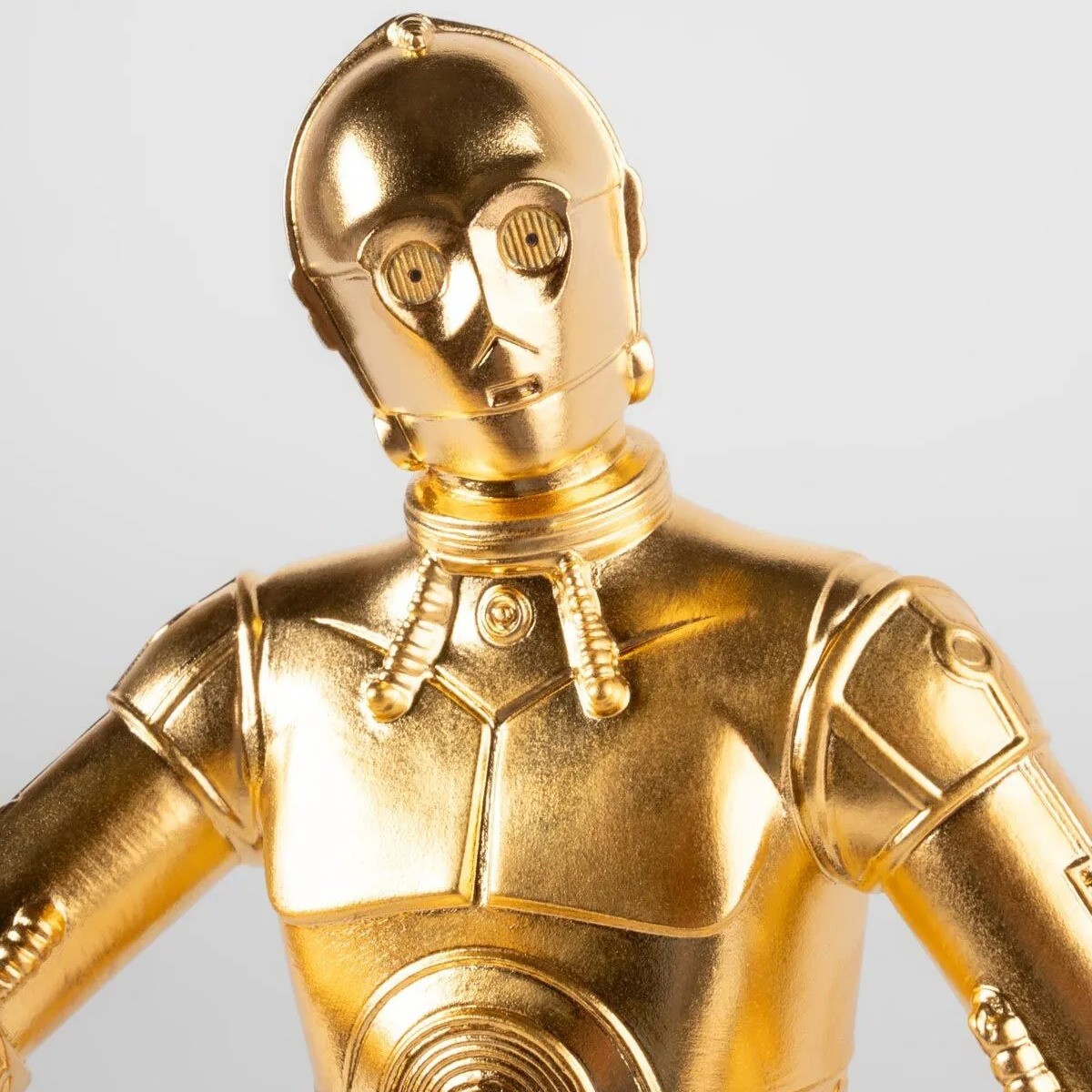 Star Wars C-3PO Porcelain Statue  (Prototype Shown) View 5