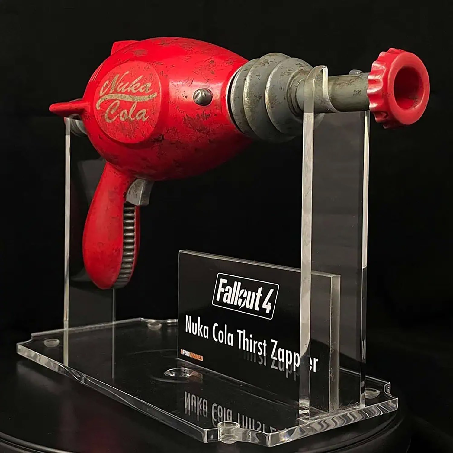 Fallout Nuka Cola® Thirst Zapper Prop Replica  (Prototype Shown) View 10