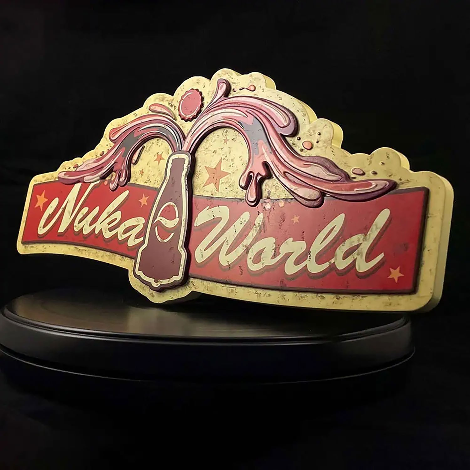 Fallout Nuka Cola® Thirst Zapper Prop Replica  (Prototype Shown) View 12