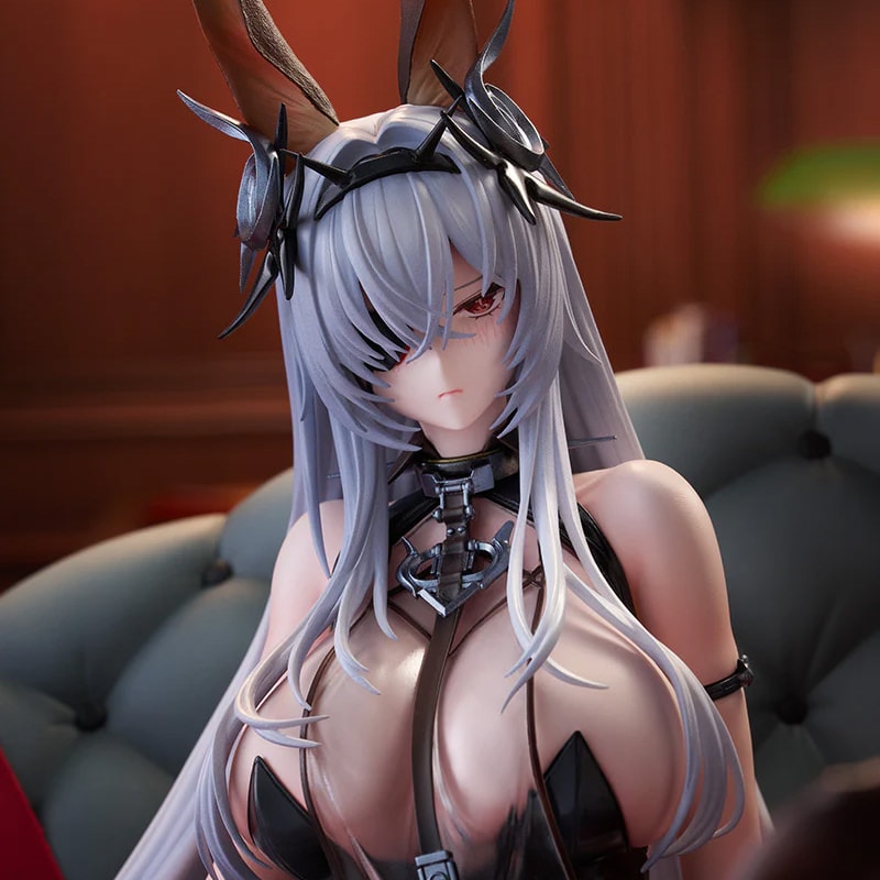 Azur Lane Fritz Rumey (Schwarzes Kaninchen Version) Collectible Figure  (Prototype Shown) View 5