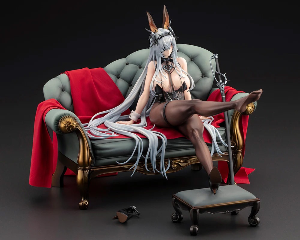 Azur Lane Fritz Rumey (Schwarzes Kaninchen Version) Collectible Figure  (Prototype Shown) View 7