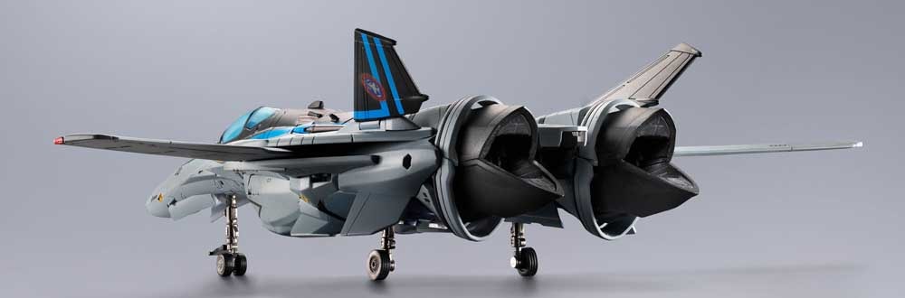 Macross VF-25 Messiah Valkyrie Top Gun: Maverick Ver. Action Figure  (Prototype Shown) View 7