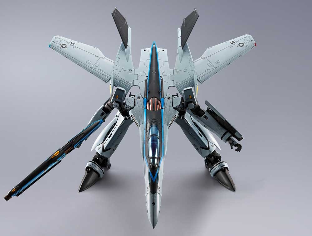 Macross VF-25 Messiah Valkyrie Top Gun: Maverick Ver. Action Figure  (Prototype Shown) View 13