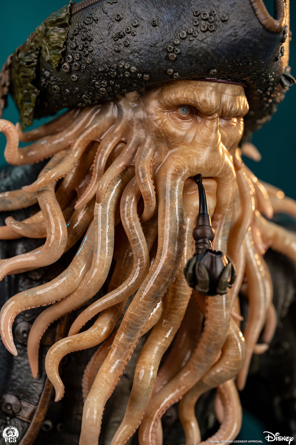 Disney Davy Jones 1:3 Scale Statue  Collector Edition (Prototype Shown) View 7