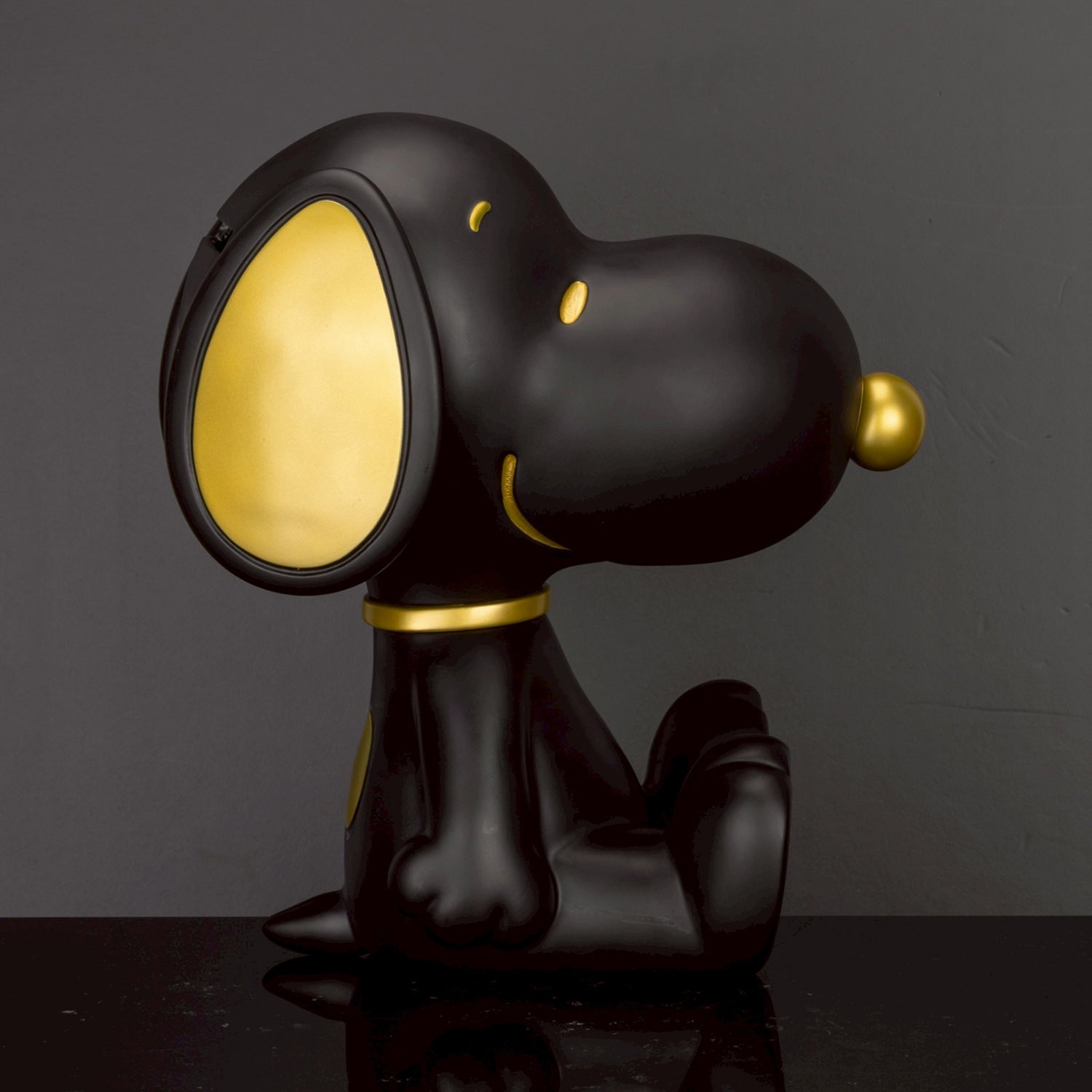 Peanuts Snoopy Piggy Bank (Black & Gold Version) Collectible Figure  (Prototype Shown) View 6