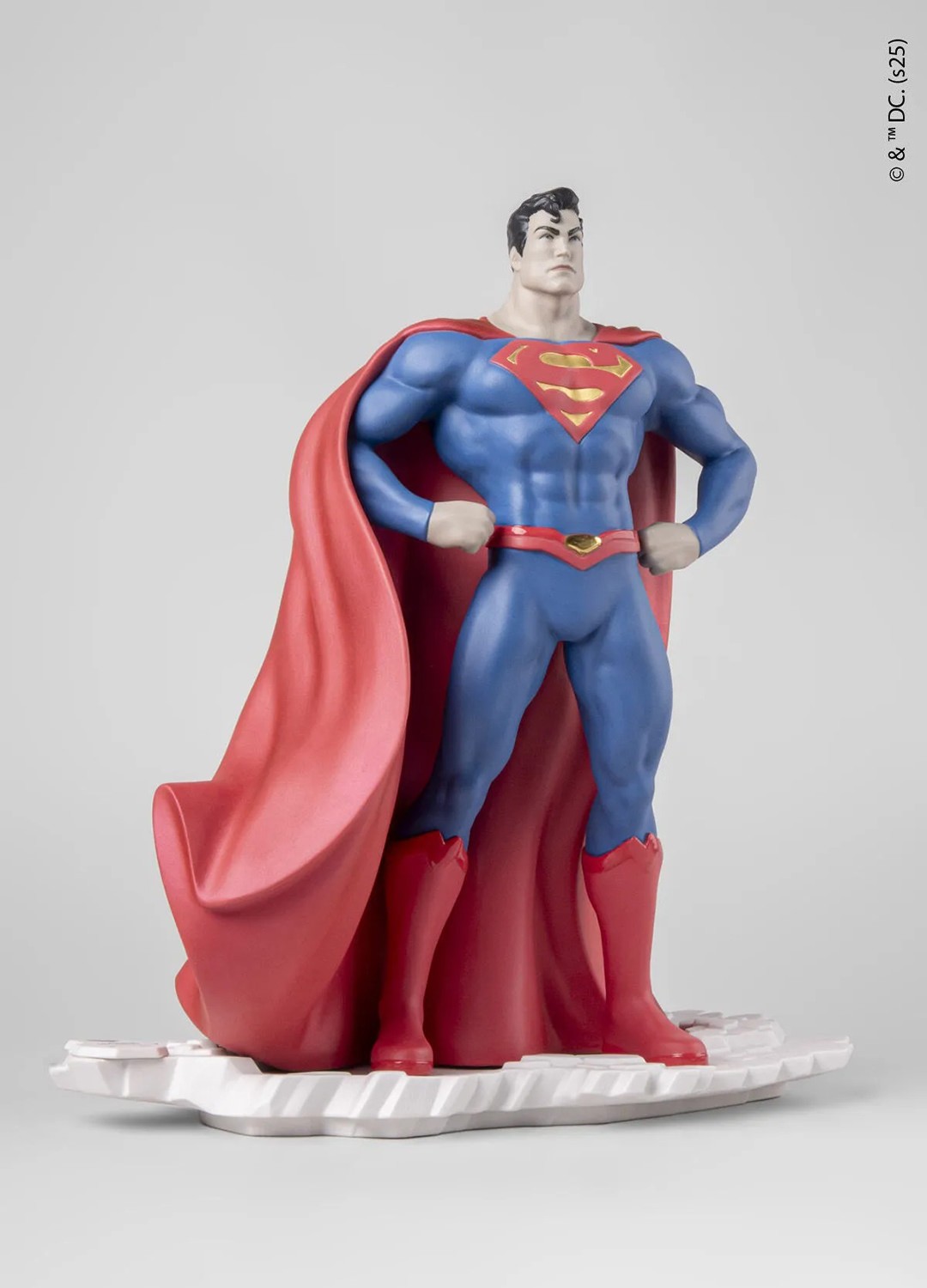 DC Comics Superman Porcelain Statue  (Prototype Shown) View 6