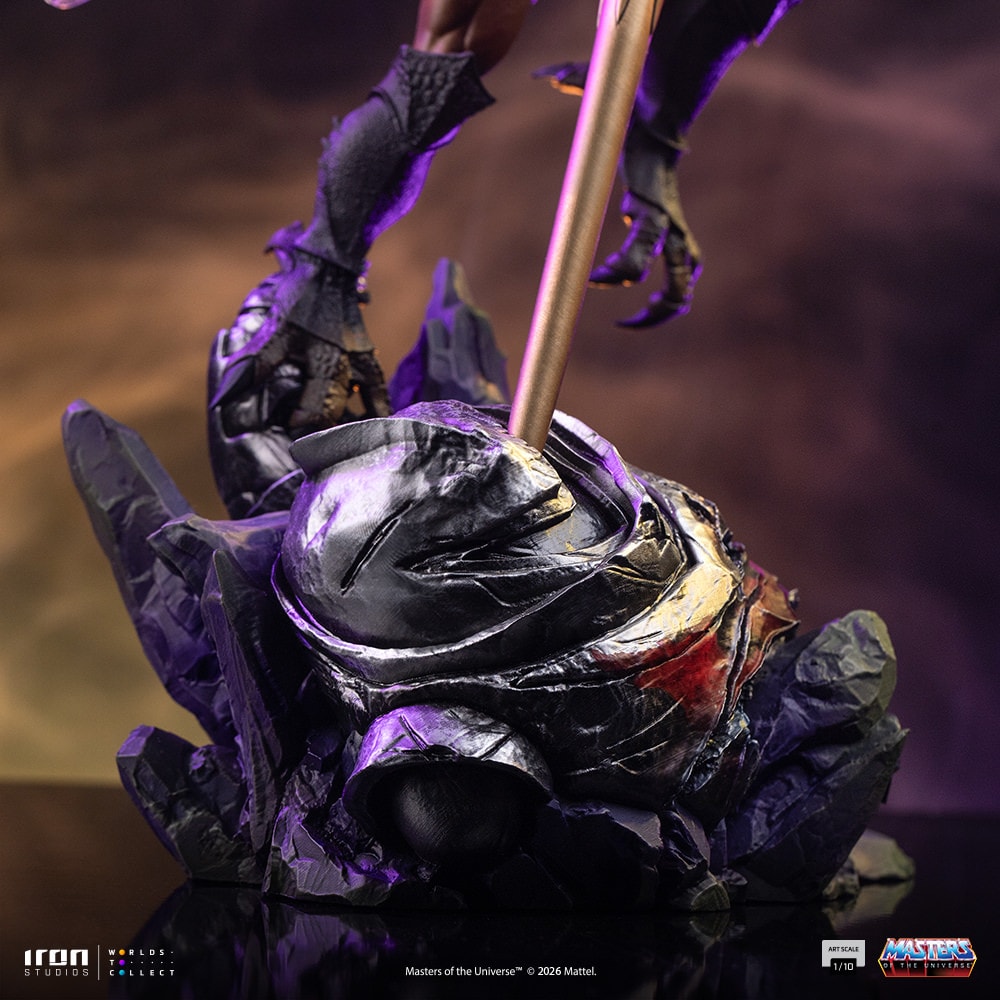 Masters of the Universe Buzz-Off 1:10 Scale Statue  (Prototype Shown) View 7