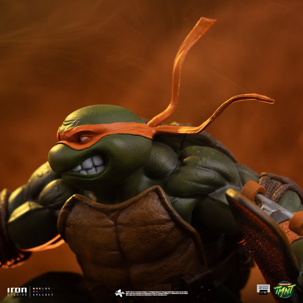 Teenage Mutant Ninja Turtles Michelangelo Unleashed 1:10 Scale Statue  (Prototype Shown) View 3