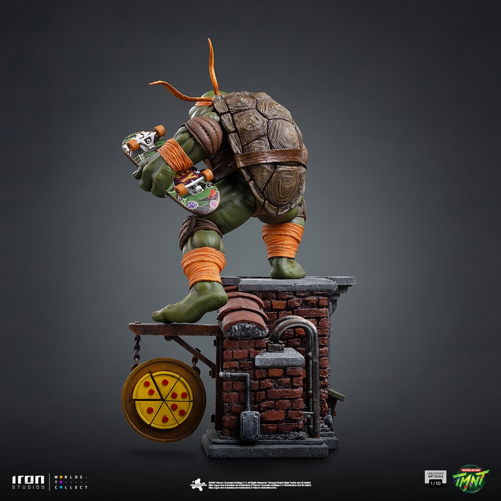 Teenage Mutant Ninja Turtles Michelangelo Unleashed 1:10 Scale Statue  (Prototype Shown) View 10