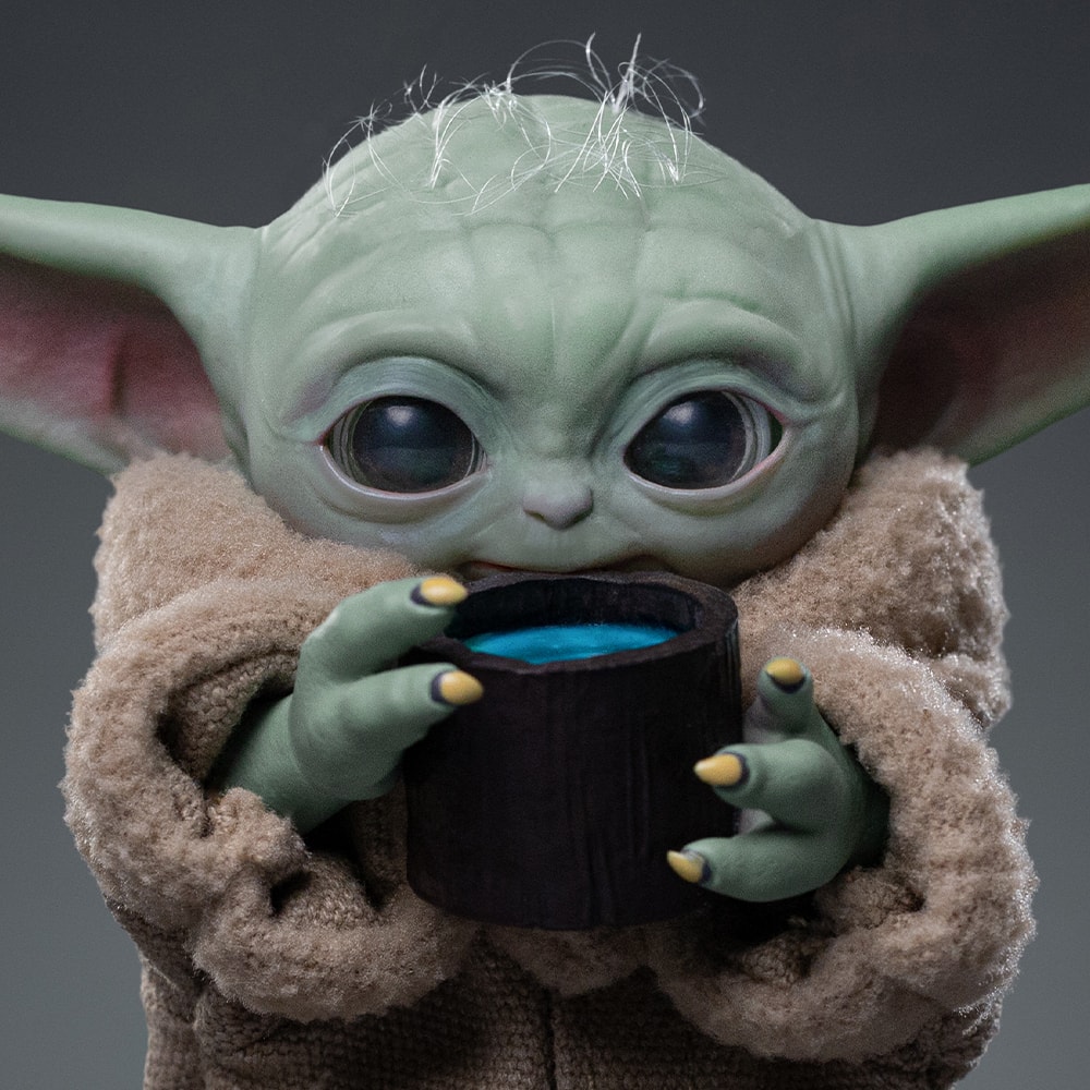 Star Wars Grogu Always Hungry Quarter Scale Statue  (Prototype Shown) View 3
