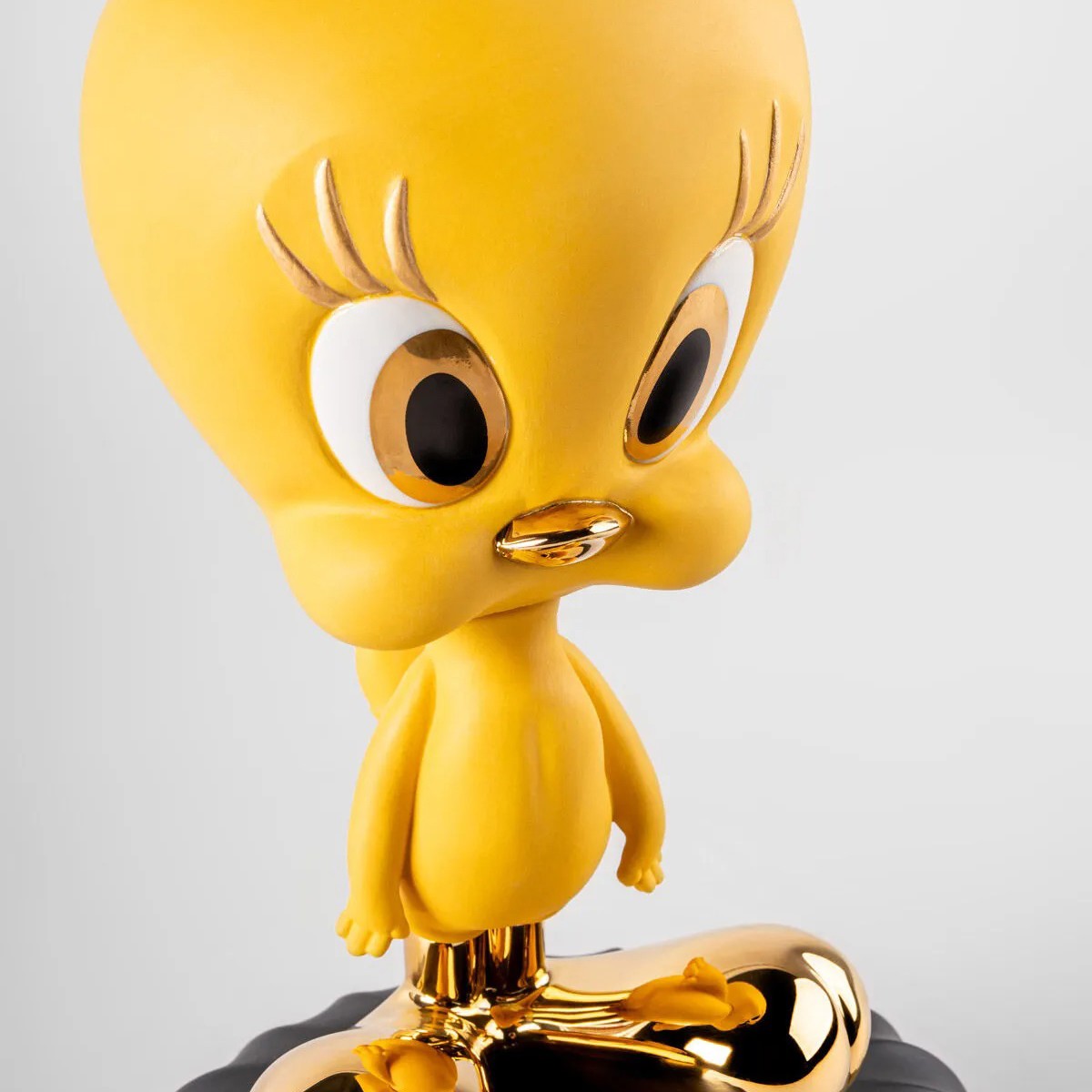Tweety Porcelain Statue by Lladro | Sideshow Collectibles