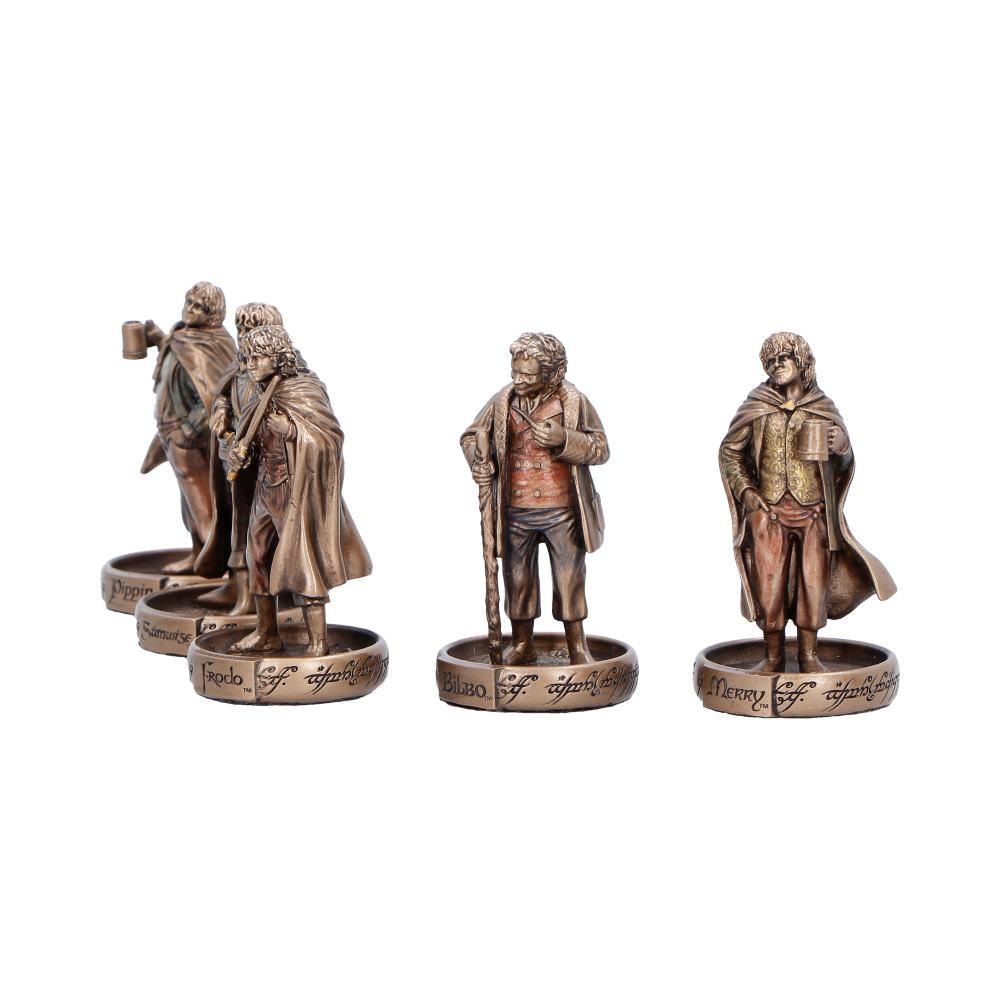 The Lord of the Rings The Hobbits of the Shire Miniature  (Prototype Shown) View 6
