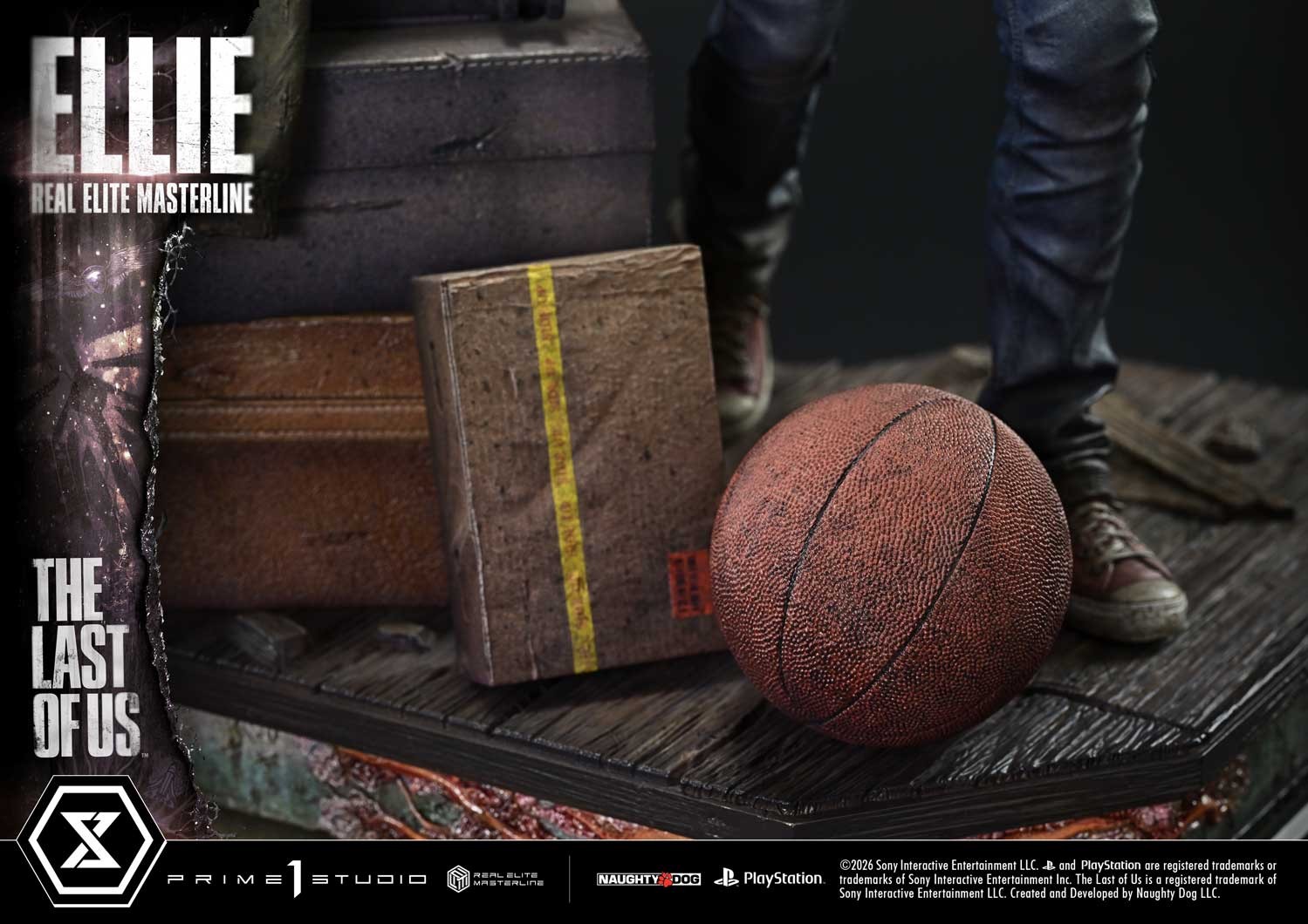 The Last of Us Ellie Quarter Scale Statue  (Prototype Shown) View 14