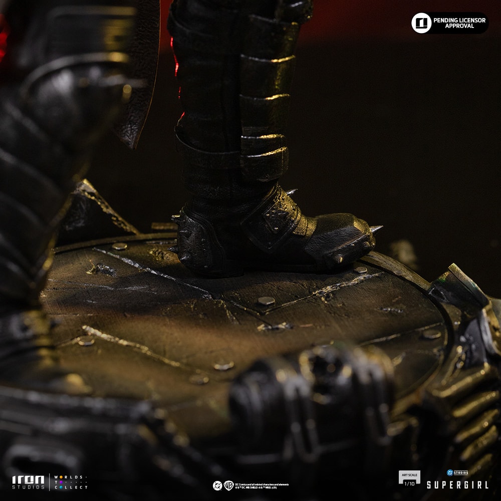 DC Comics Lobo 1:10 Scale Statue  (Prototype Shown) View 10