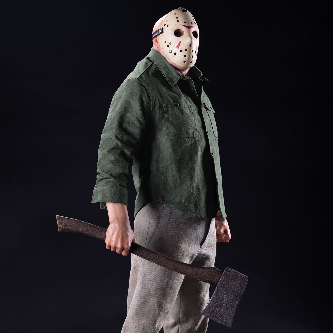 Friday the 13th Jason “Part 3” (Deluxe Edition) 1:3 Scale Statue  (Prototype Shown) View 4