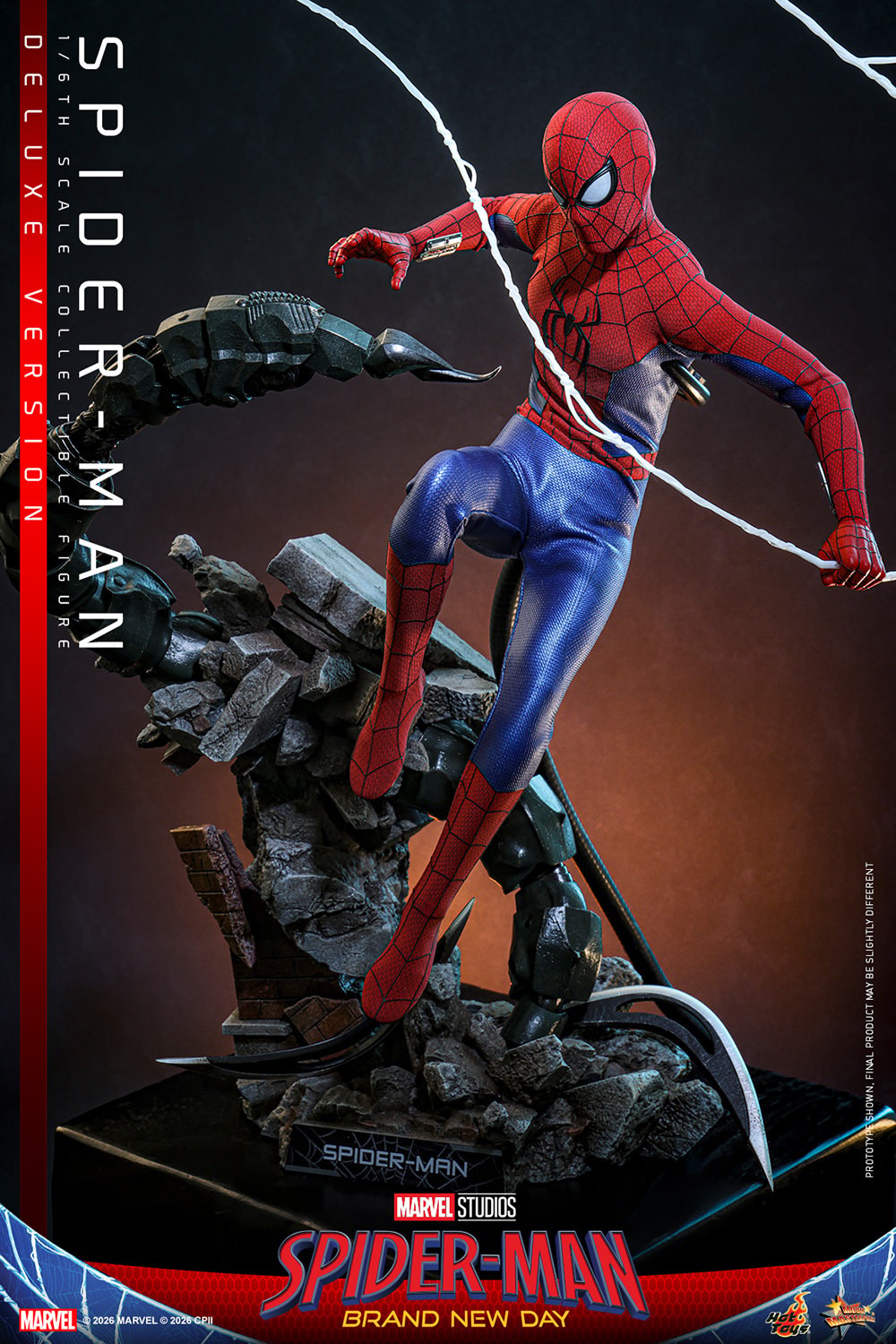 Marvel Spider-Man (Deluxe Version) Sixth Scale Figure  (Prototype Shown) View 3