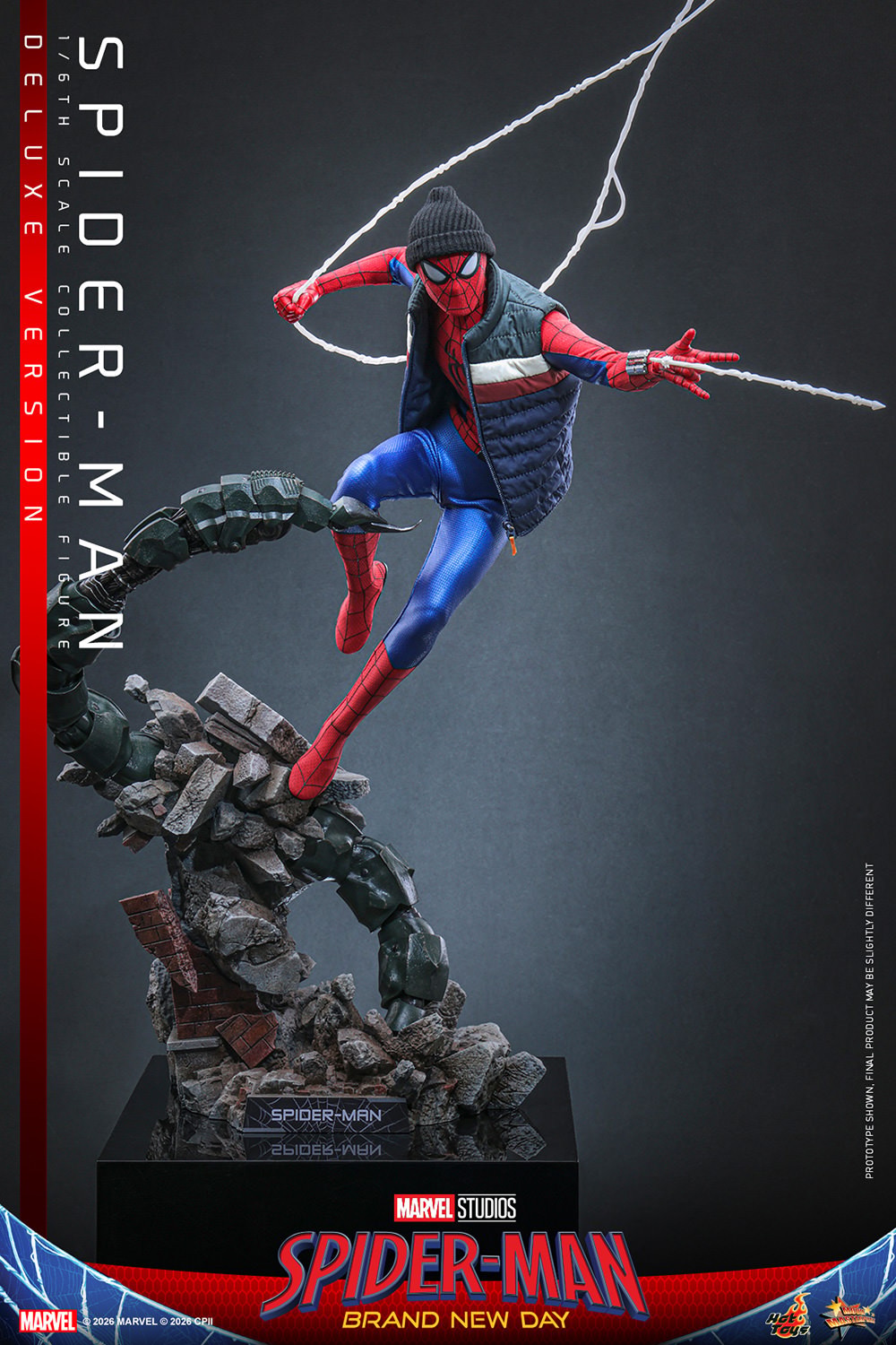 Marvel Spider-Man (Deluxe Version) Sixth Scale Figure  (Prototype Shown) View 16