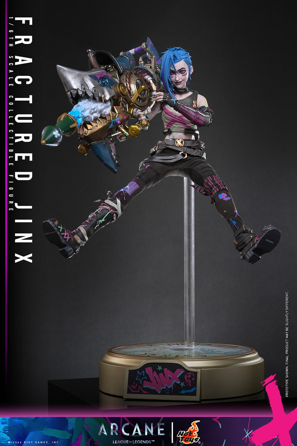 Fractured Jinx Sixth Scale Figure by Hot Toys | Sideshow Collectibles