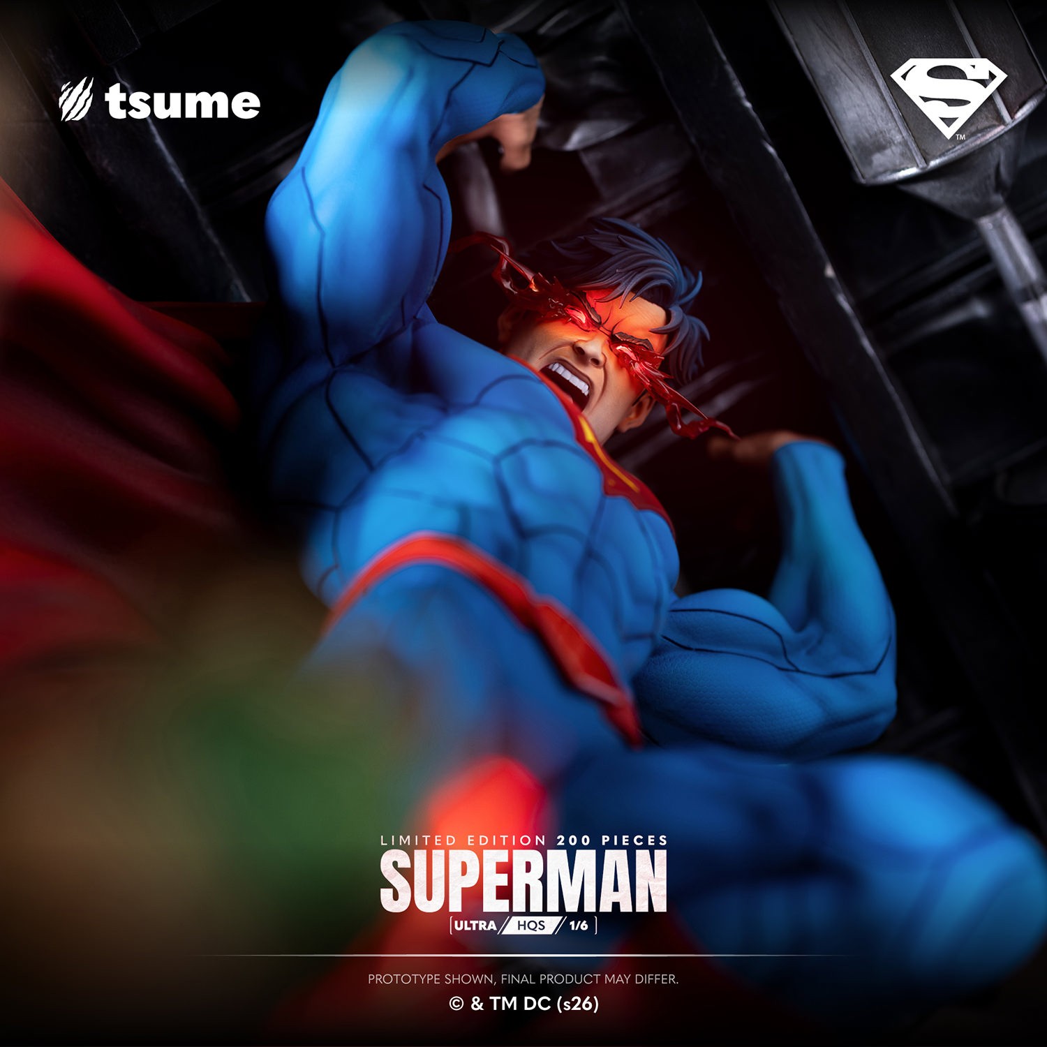DC Comics Superman Ultra HQS Statues  (Prototype Shown) View 4