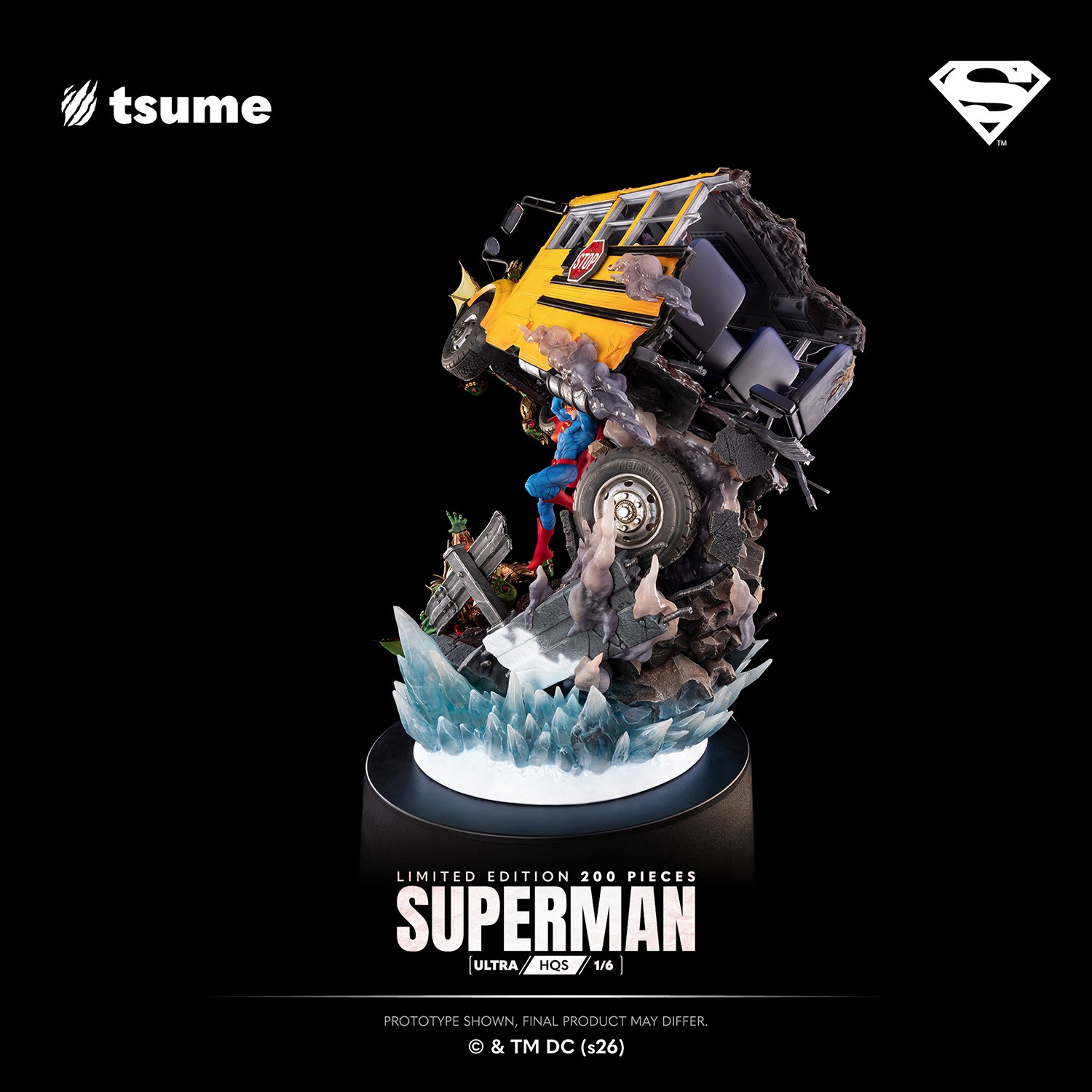 DC Comics Superman Ultra HQS Statues  (Prototype Shown) View 7