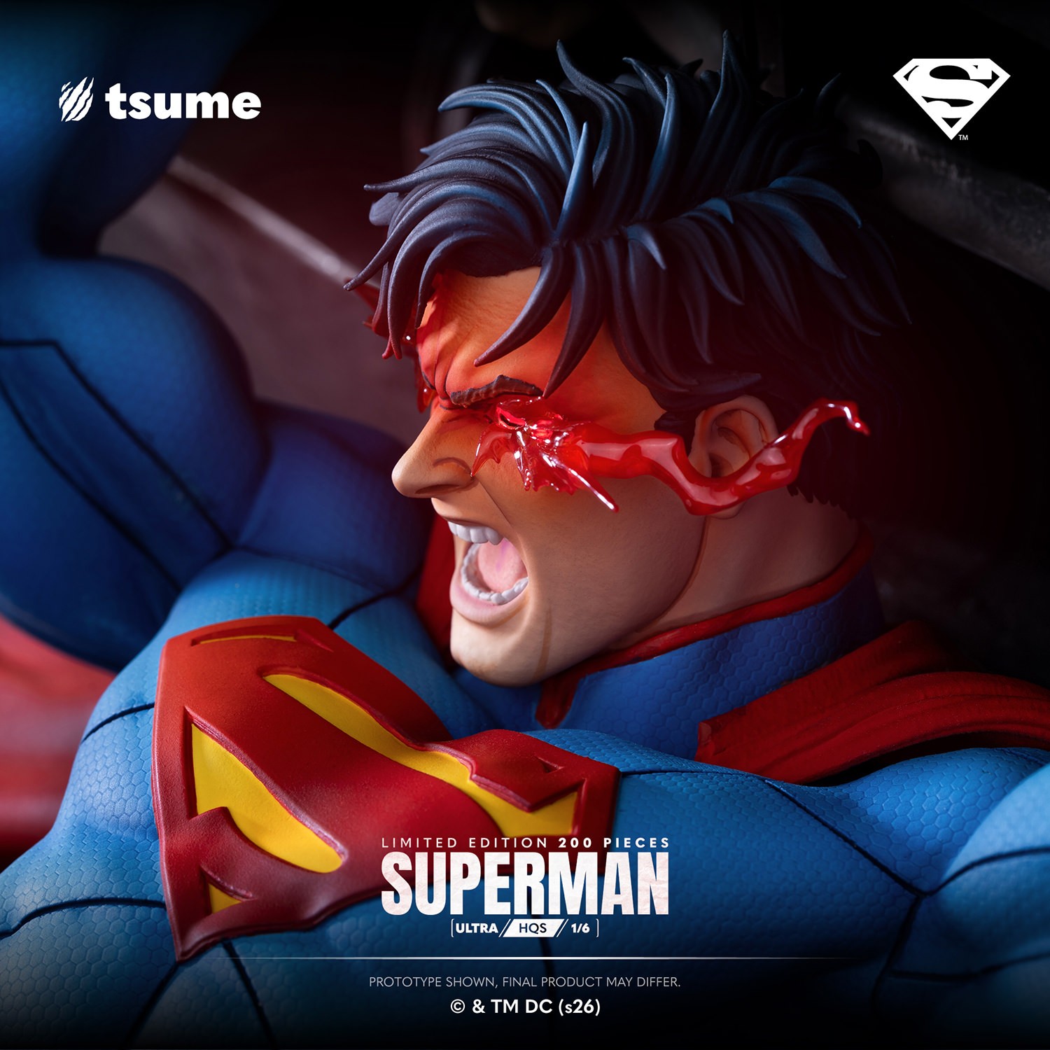 DC Comics Superman Ultra HQS Statues  (Prototype Shown) View 12
