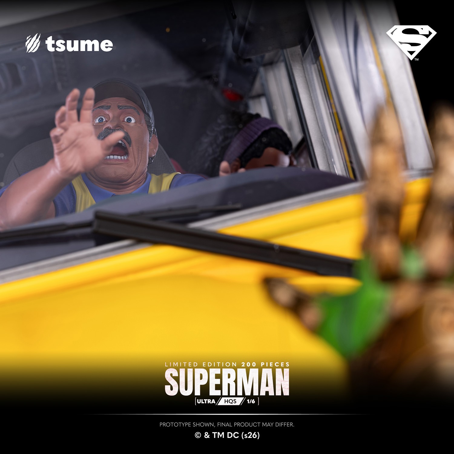 DC Comics Superman Ultra HQS Statues  (Prototype Shown) View 14
