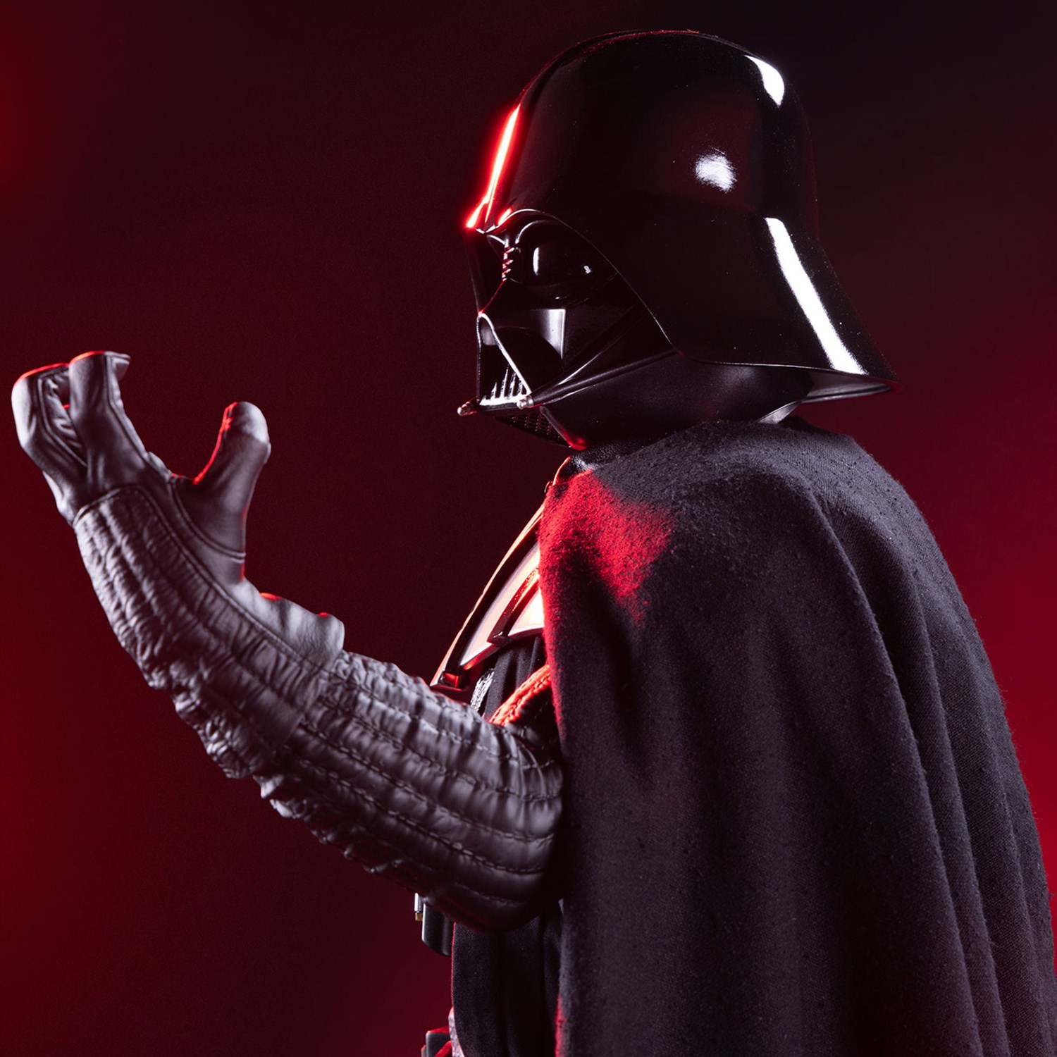 Star Wars Darth Vader (Deluxe Edition) 1:3 Scale Statue  (Prototype Shown) View 4