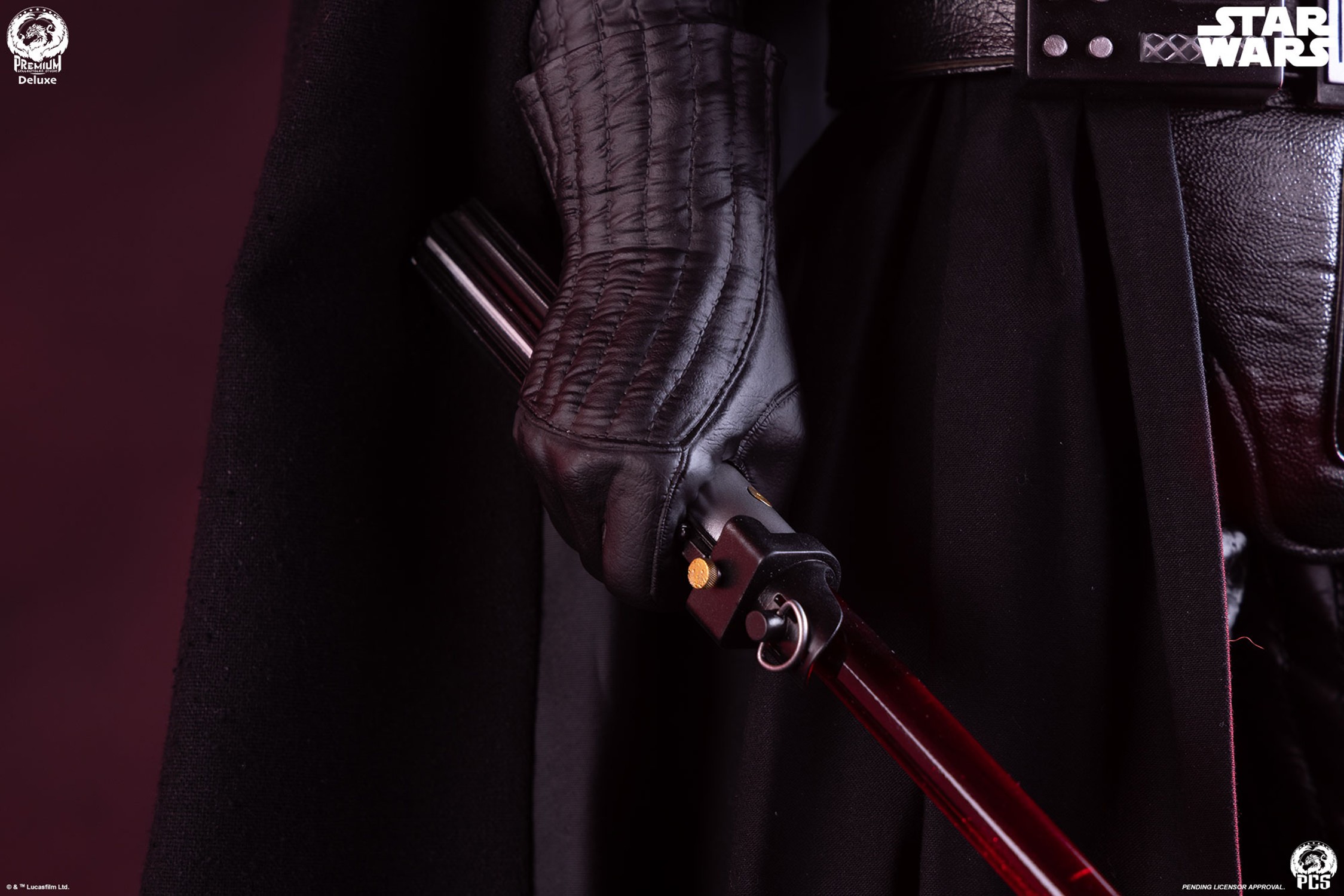 Star Wars Darth Vader (Deluxe Edition) 1:3 Scale Statue  (Prototype Shown) View 7