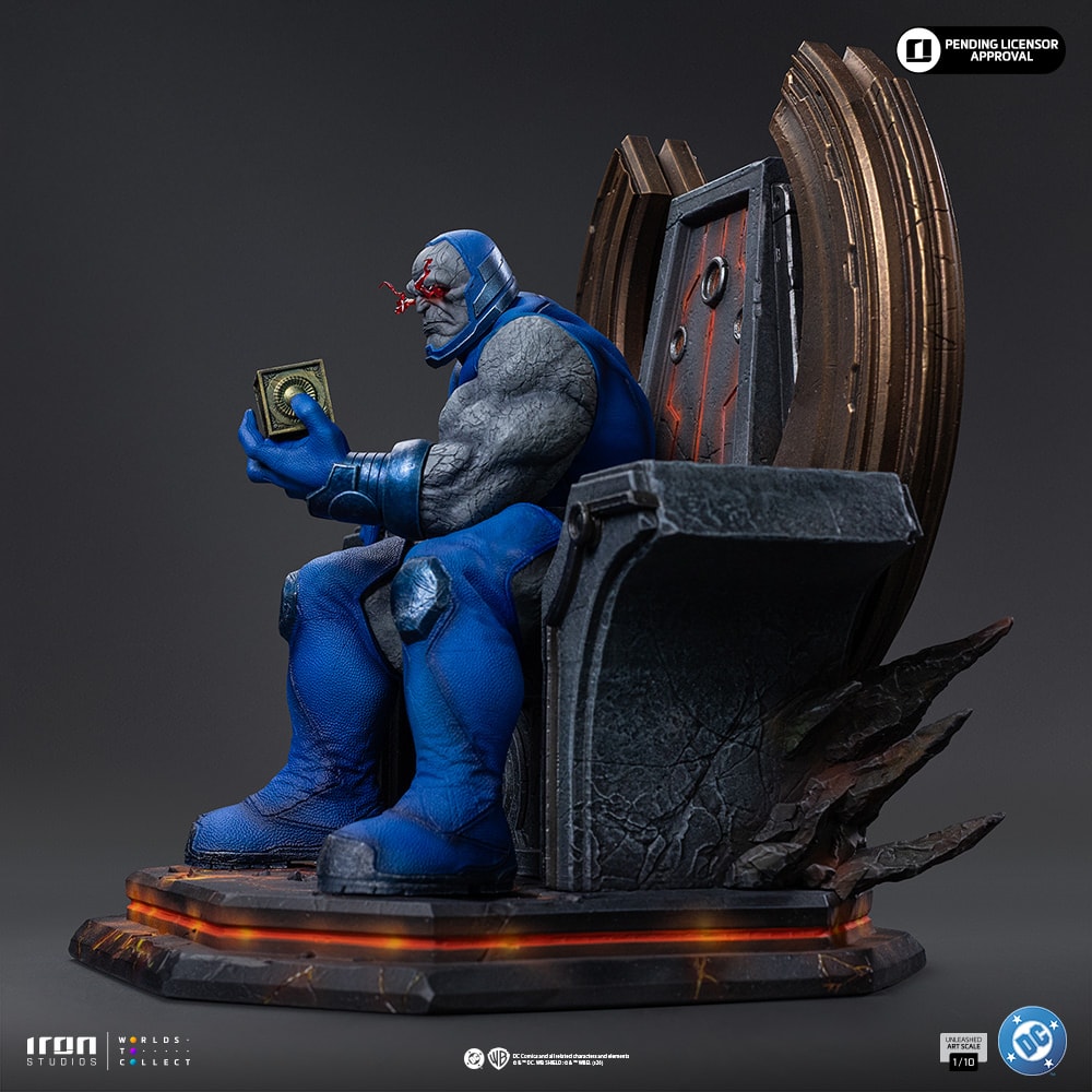 DC Comics Darkseid Unleashed 1:10 Scale Statue  (Prototype Shown) View 12