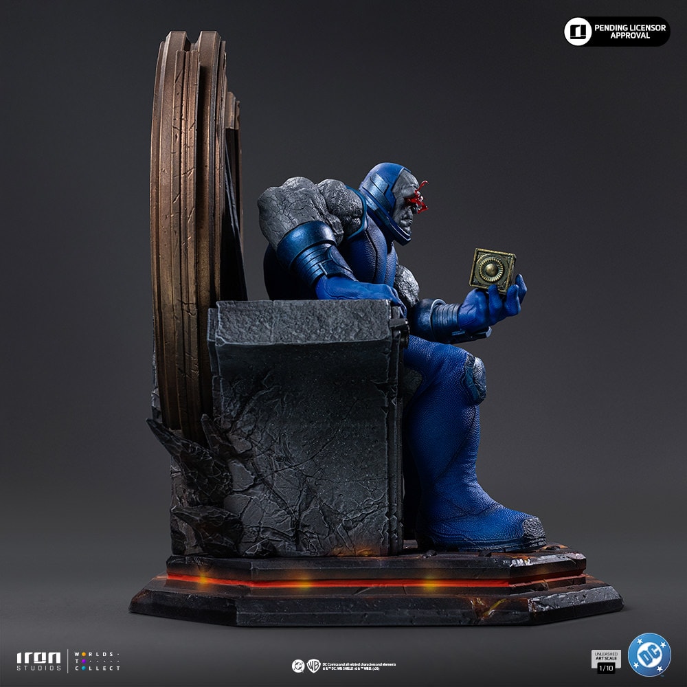 DC Comics Darkseid Unleashed 1:10 Scale Statue  (Prototype Shown) View 13