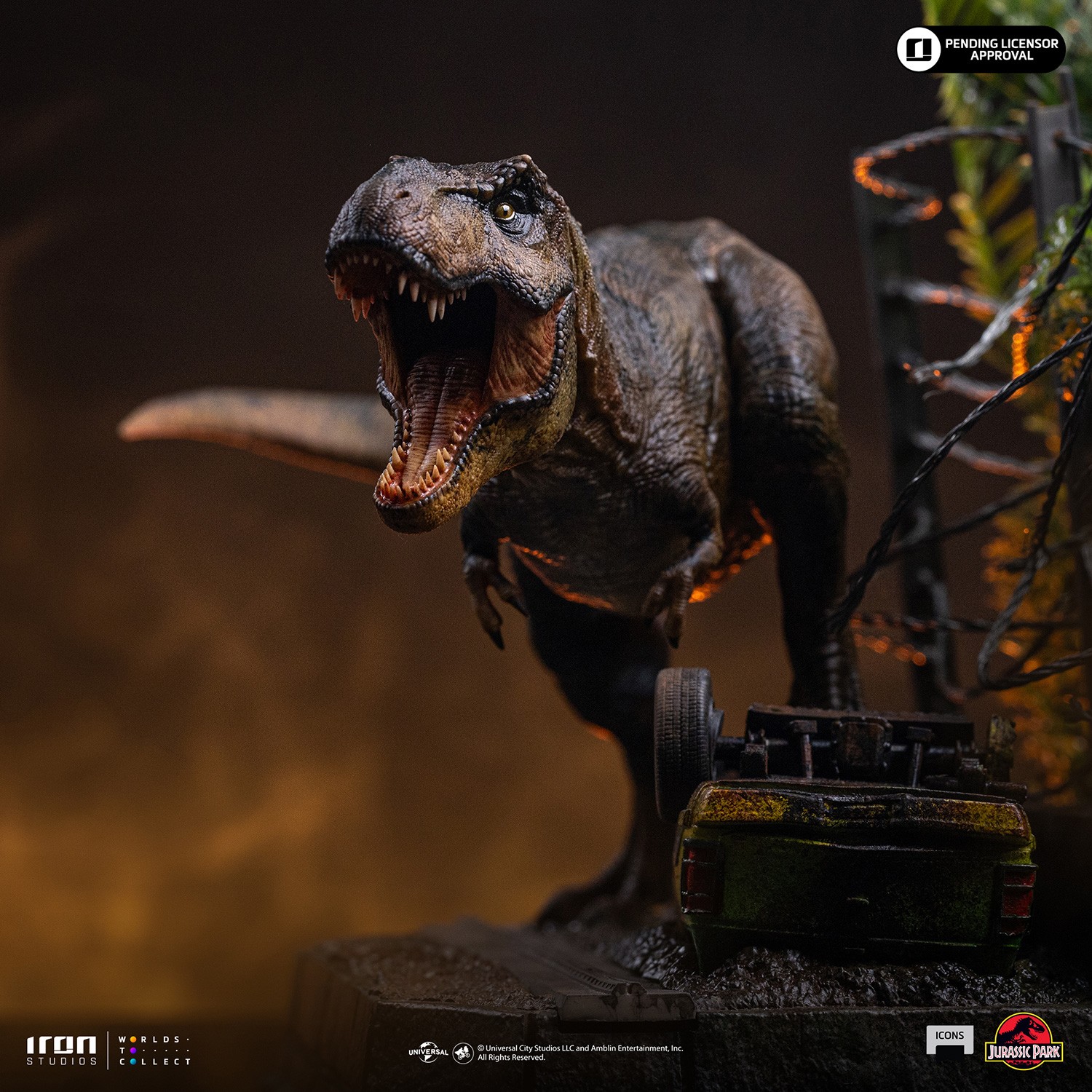 Jurassic Park T-Rex Breakout Set A Statues  (Prototype Shown) View 1