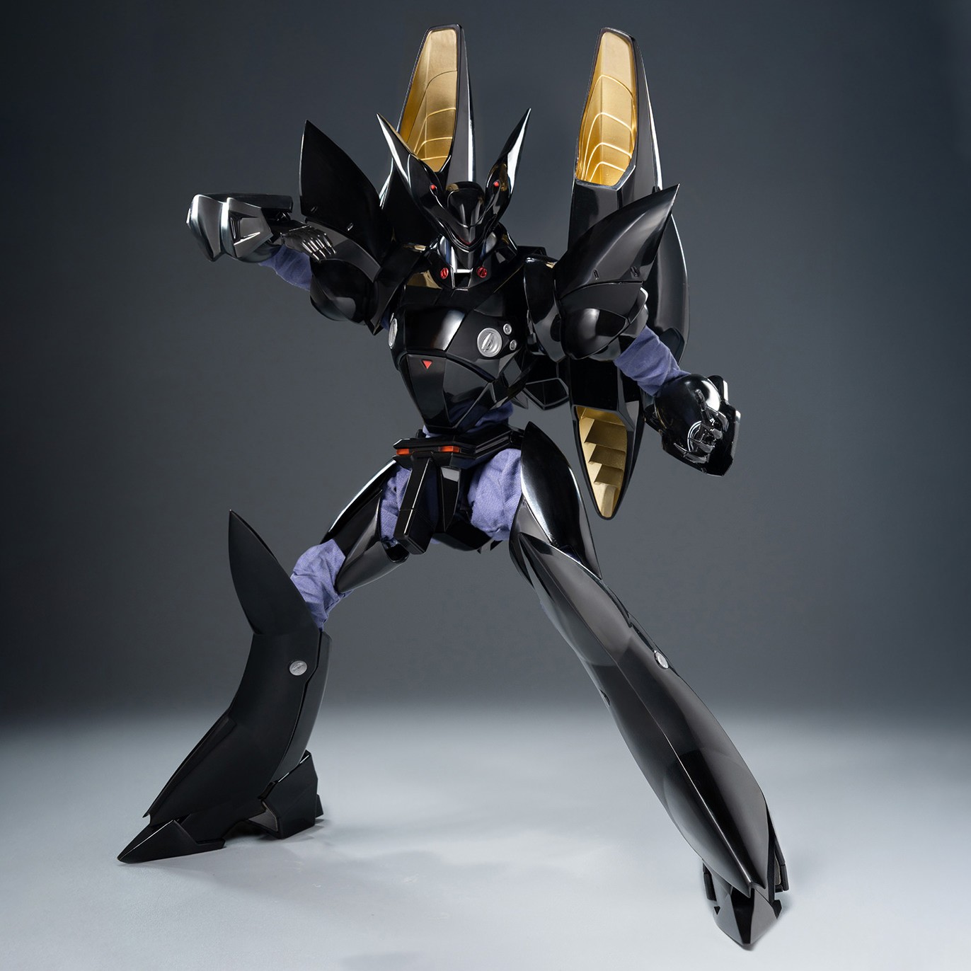 Mobile Police Patlabor ROBO-DOU Griffon Aqua Unit Version Action Figure  (Prototype Shown) View 4