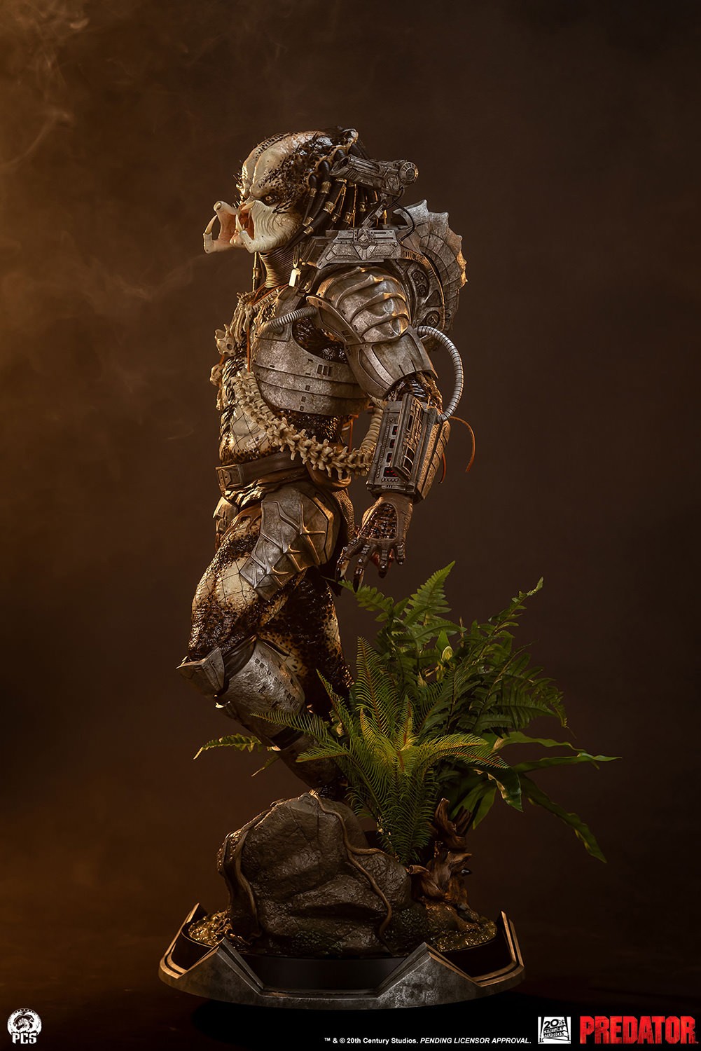 Predator Predator 1:2 Scale Statue  (Prototype Shown) View 11