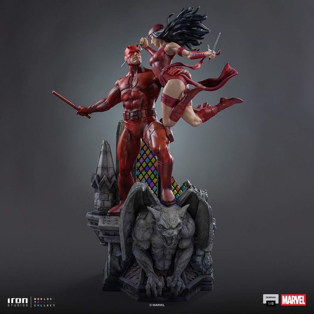 Marvel Daredevil and Elektra Statues  (Prototype Shown) View 18