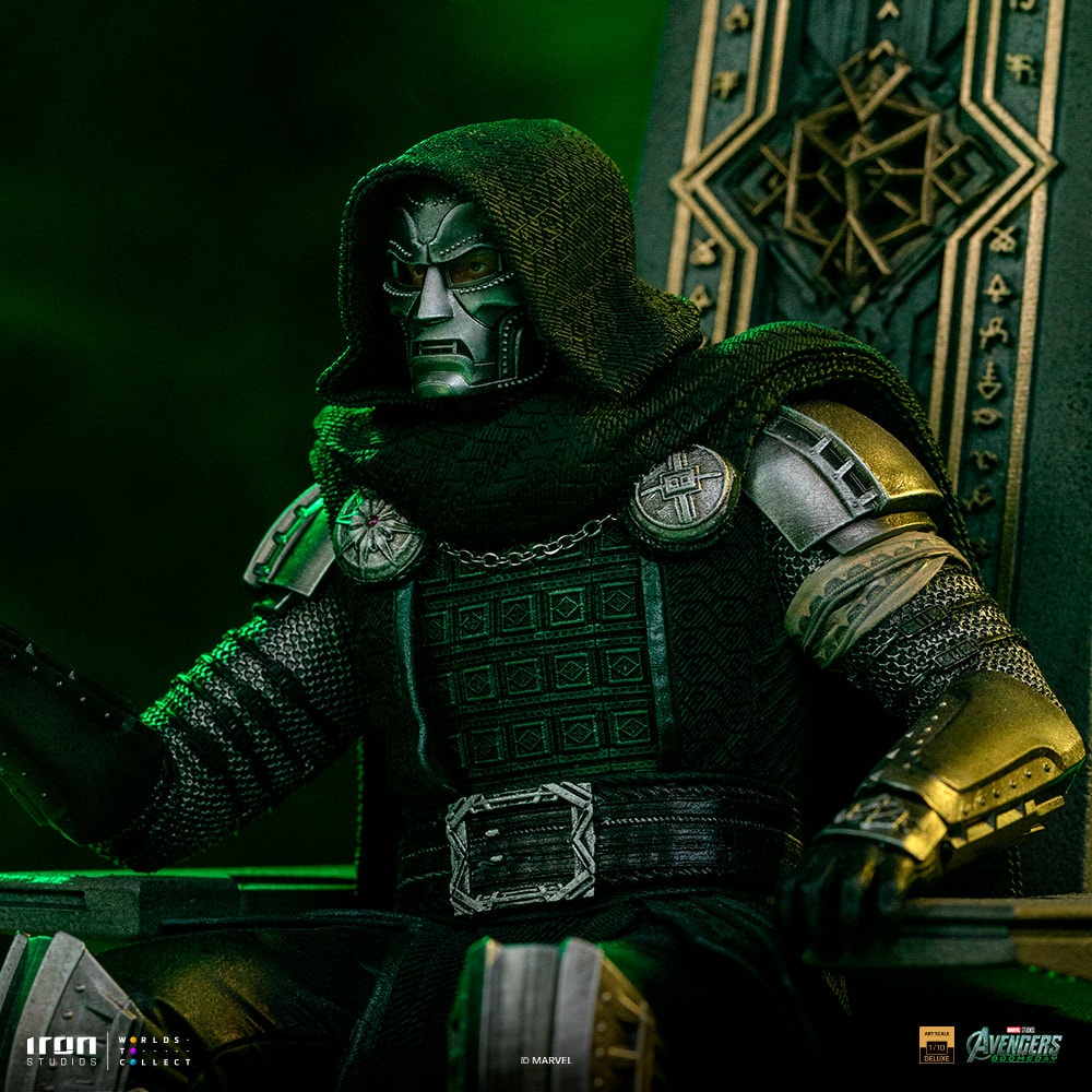 Marvel Doctor Doom on Throne 1:10 Scale Statue  (Prototype Shown) View 1