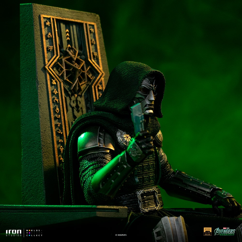 Marvel Doctor Doom on Throne 1:10 Scale Statue  (Prototype Shown) View 4
