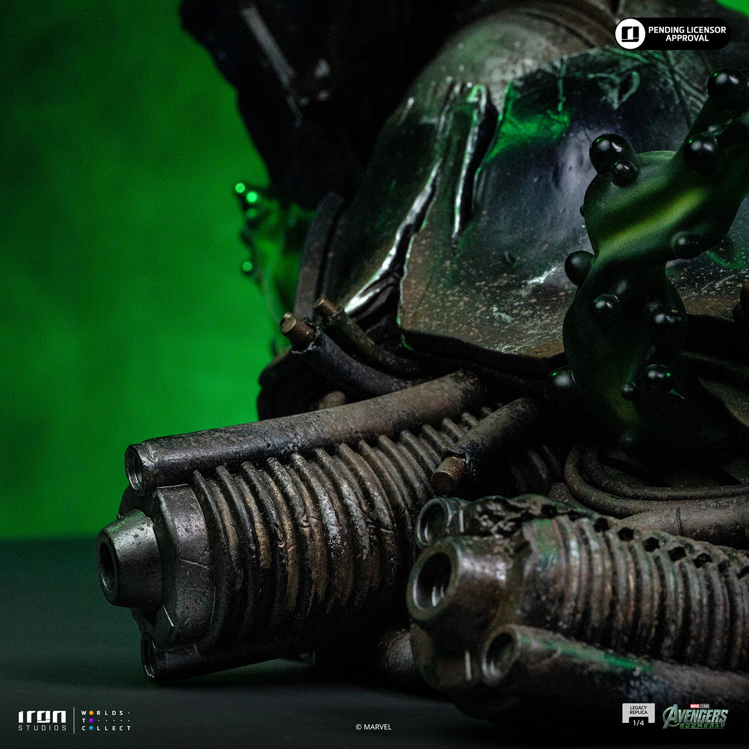 Marvel Doctor Doom Quarter Scale Statue  (Prototype Shown) View 12