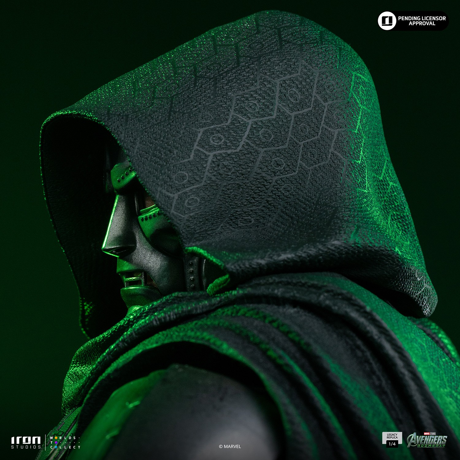 Marvel Doctor Doom Quarter Scale Statue  (Prototype Shown) View 5
