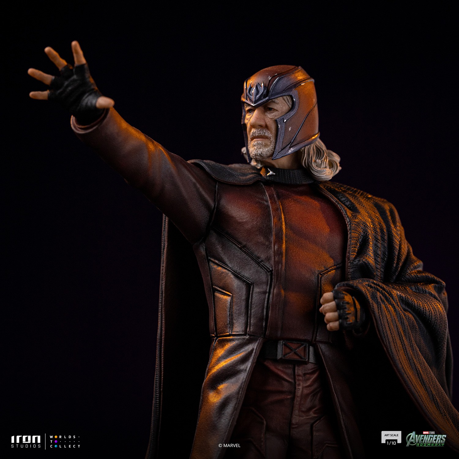 Marvel Magneto 1:10 Scale Statue  (Prototype Shown) View 6