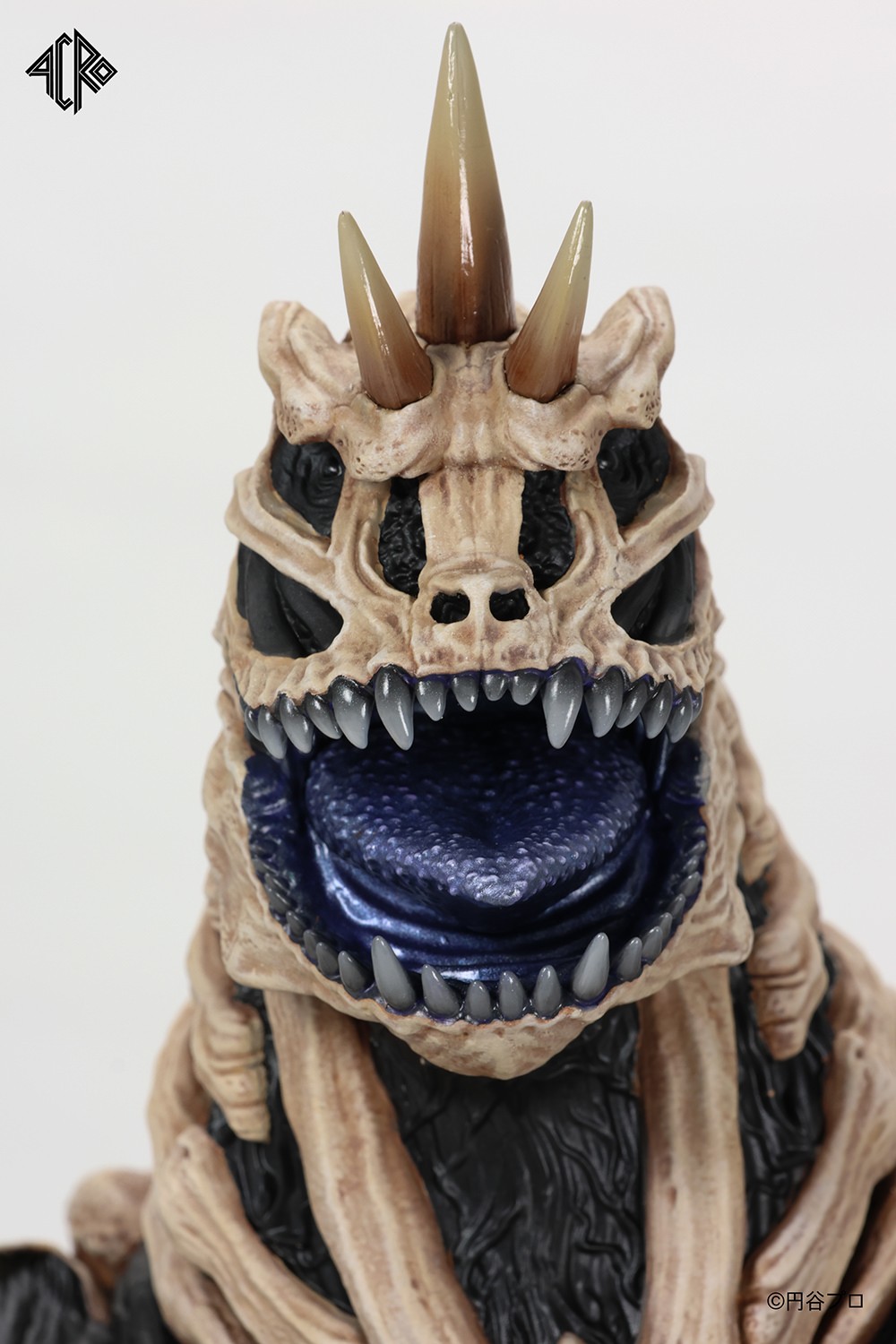 Ultraman Seabozu Vinyl Collectible  (Prototype Shown) View 13