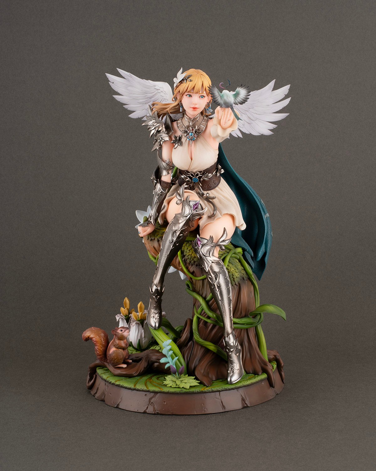 Lost Ark Ninave Statues  (Prototype Shown) View 7
