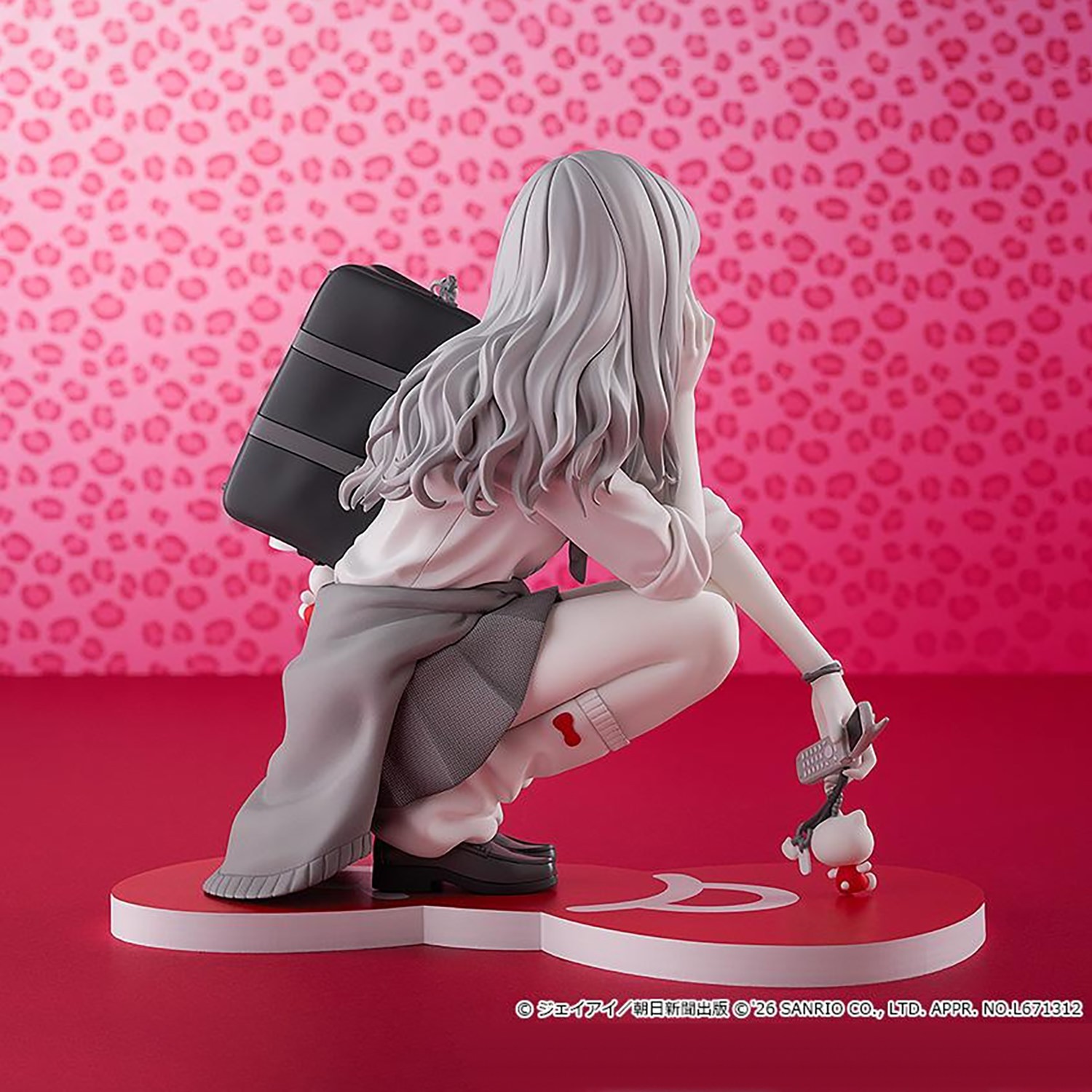 Hello Kitty Gyaru Tomie x Hello Kitty Collectible Figure  (Prototype Shown) View 3