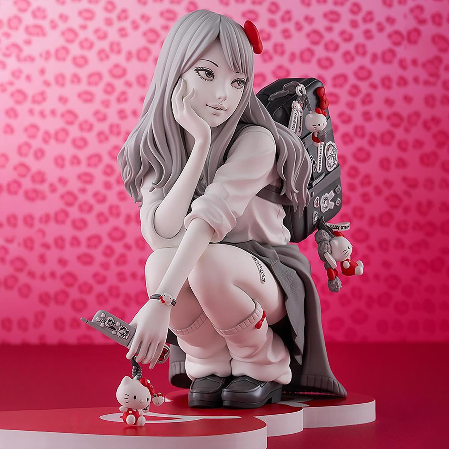 Hello Kitty Gyaru Tomie x Hello Kitty Collectible Figure  (Prototype Shown) View 4