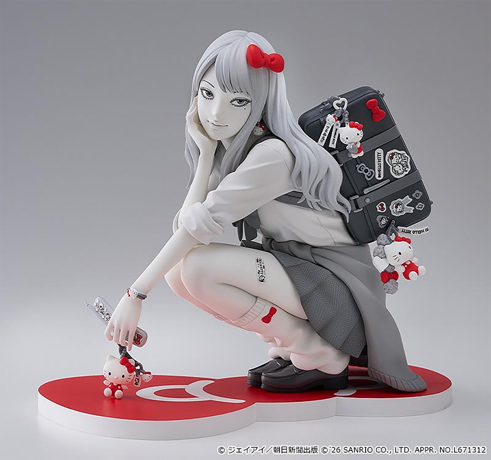 Hello Kitty Gyaru Tomie x Hello Kitty Collectible Figure  (Prototype Shown) View 8