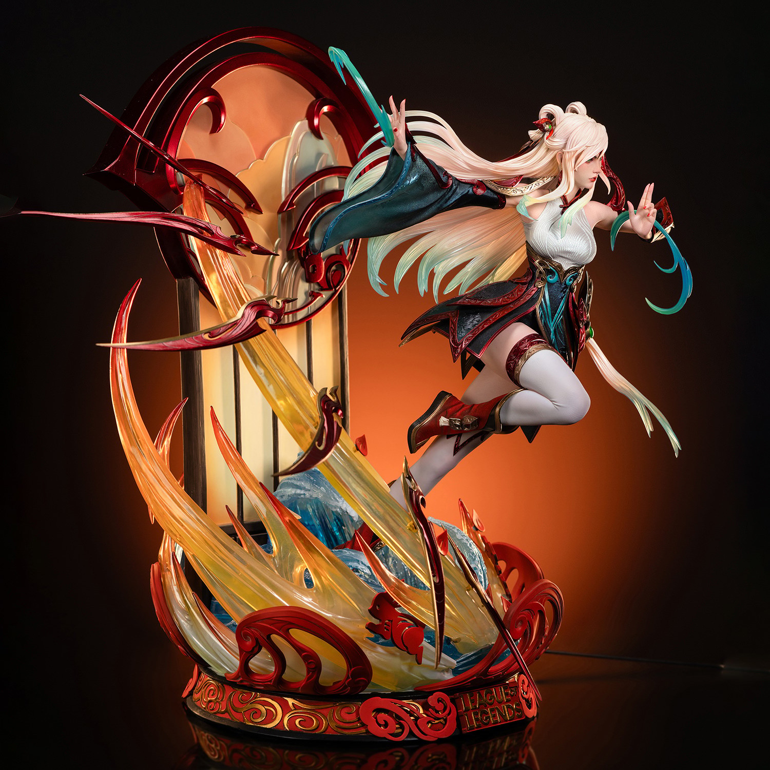 League of Legends Mythmaker Irelia Quarter Scale Statue  (Prototype Shown) View 3