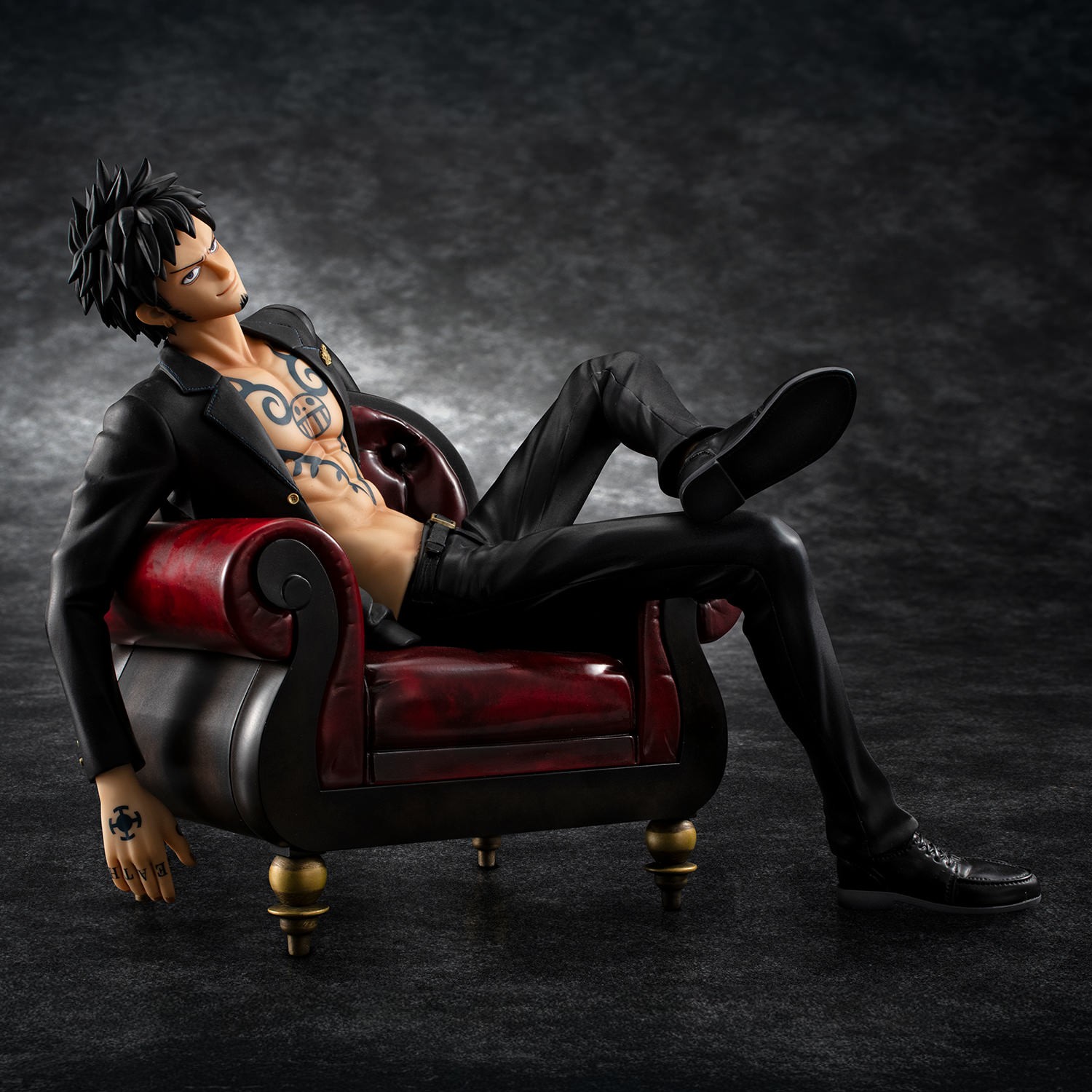 One Piece Trafalgar Law Ver.R Collectible Figure  (Prototype Shown) View 11