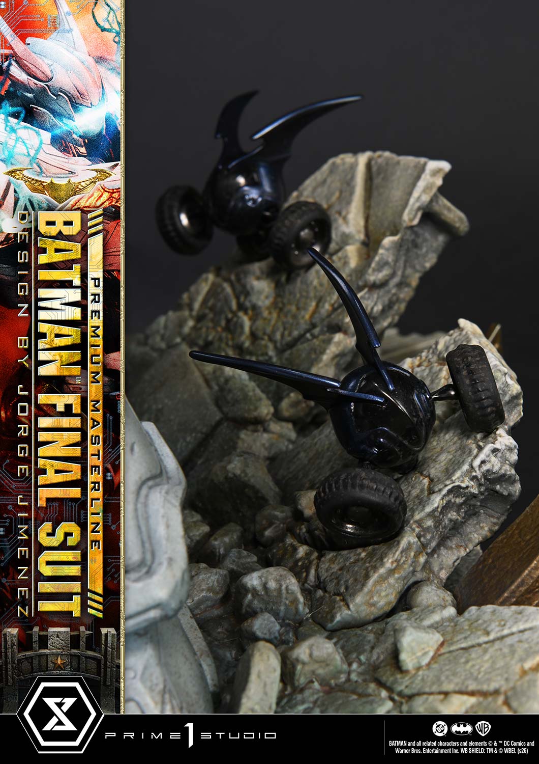 DC Comics Batman Final Suit Statues  (Prototype Shown) View 18