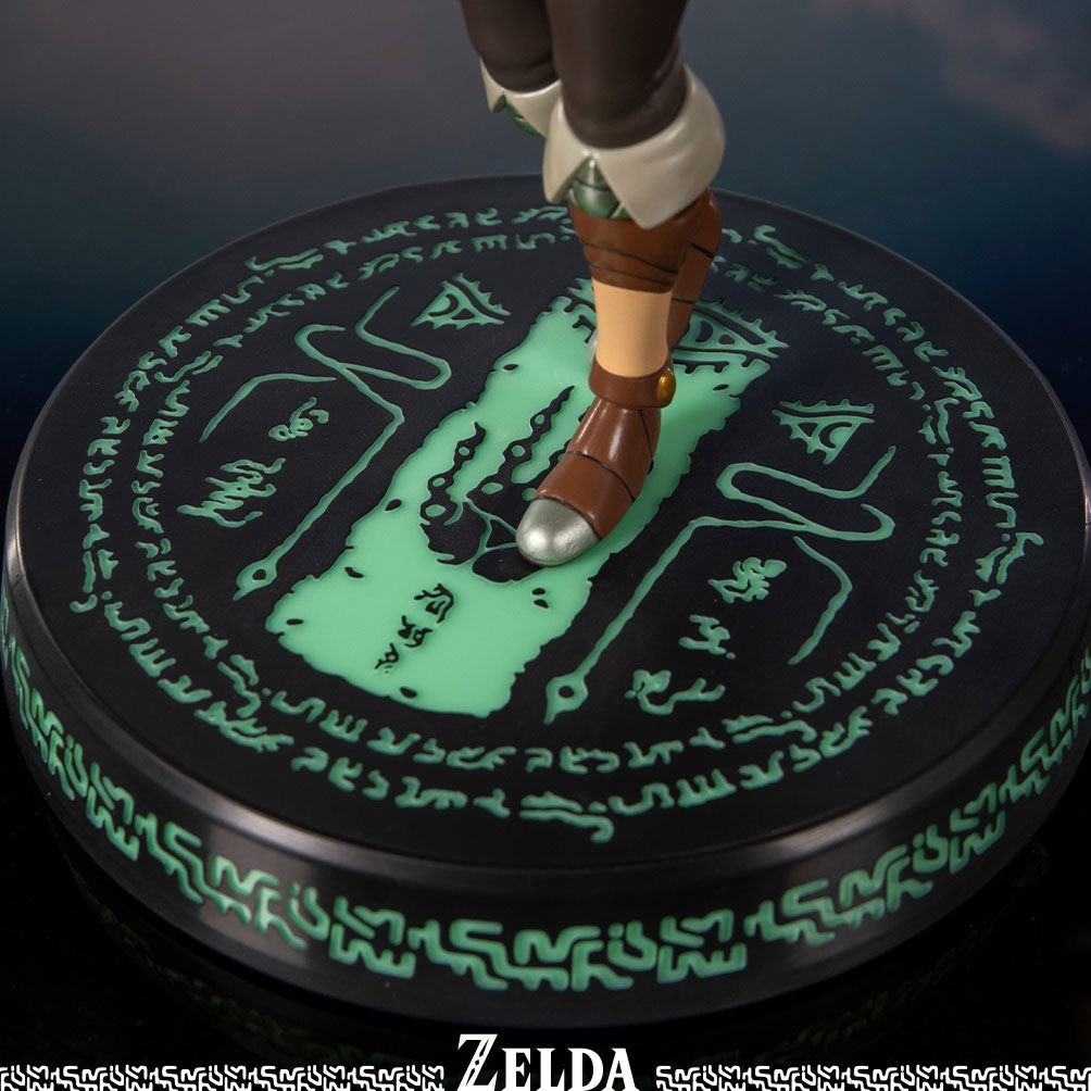 Nintendo Tears of the Kingdom Zelda Statues  (Prototype Shown) View 5
