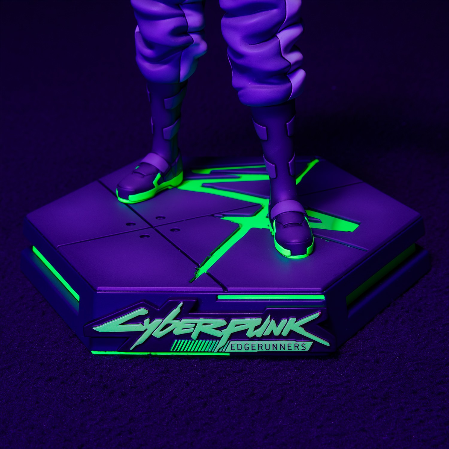 Cyberpunk 2077 David Collectible Figure  (Prototype Shown) View 8